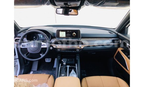 Buy Import Kia Carens White Car in Import - Dubai in Maseru Buy Import Kia Carens White Car in Import - Dubai in Maseru