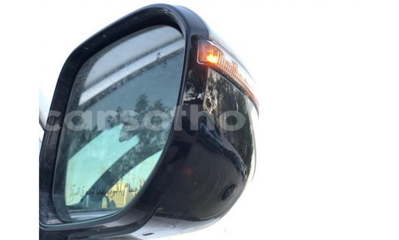 Buy Import Kia Carens White Car in Import - Dubai in Maseru Buy Import Kia Carens White Car in Import - Dubai in Maseru