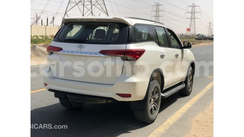 Big with watermark toyota fortuner maseru import dubai 19374