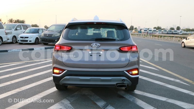 Big with watermark hyundai santa fe maseru import dubai 19377