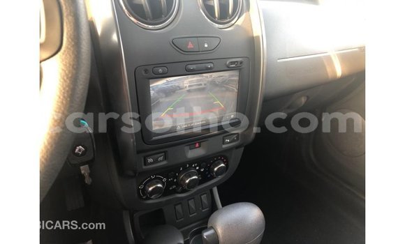 Sayi Imported Renault Duster Black Mota in Import - Dubai a Maseru Sayi Imported Renault Duster Black Mota in Import - Dubai a Maseru