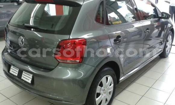 Sayi Na hannu Volkswagen Polo Silver Mota in Thaba–Tseka a Mafeteng Sayi Na hannu Volkswagen Polo Silver Mota in Thaba–Tseka a Mafeteng