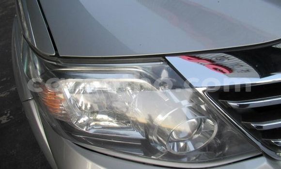 Buy Used Toyota Fortuner Silver Car in Butha Buthe in Butha-Buthe Buy Used Toyota Fortuner Silver Car in Butha Buthe in Butha-Buthe