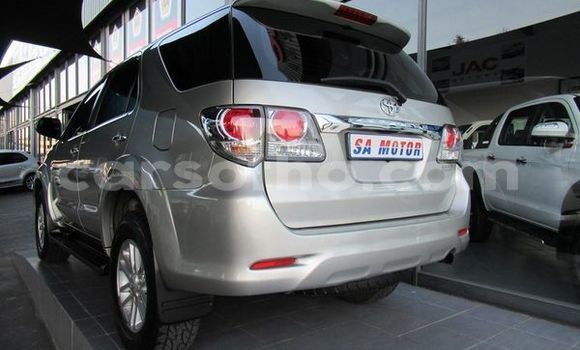 Buy Used Toyota Fortuner Silver Car in Butha Buthe in Butha-Buthe Buy Used Toyota Fortuner Silver Car in Butha Buthe in Butha-Buthe