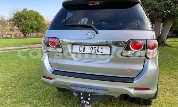 Buy Used Toyota Fortuner Silver Car in Butha Buthe in Butha-Buthe Buy Used Toyota Fortuner Silver Car in Butha Buthe in Butha-Buthe