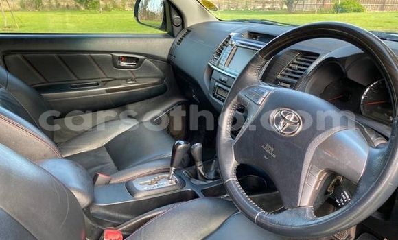 Buy Used Toyota Fortuner Silver Car in Butha Buthe in Butha-Buthe Buy Used Toyota Fortuner Silver Car in Butha Buthe in Butha-Buthe