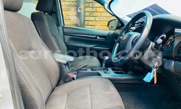 Acheter Occasion Voiture Toyota Hilux Gris à Maseru, Maseru Acheter Occasion Voiture Toyota Hilux Gris à Maseru, Maseru