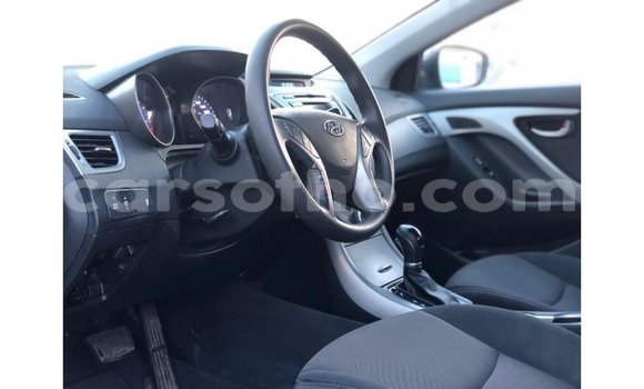 Sayi Imported Hyundai Elantra Black Mota in Import - Dubai a Maseru Sayi Imported Hyundai Elantra Black Mota in Import - Dubai a Maseru