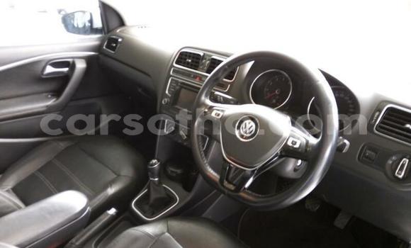Acheter Occasion Voiture Volkswagen Polo Blanc à Thaba–Tseka, Mafeteng Acheter Occasion Voiture Volkswagen Polo Blanc à Thaba–Tseka, Mafeteng