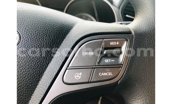 Sayi Imported Hyundai Santa Fe Black Mota in Import - Dubai a Maseru Sayi Imported Hyundai Santa Fe Black Mota in Import - Dubai a Maseru