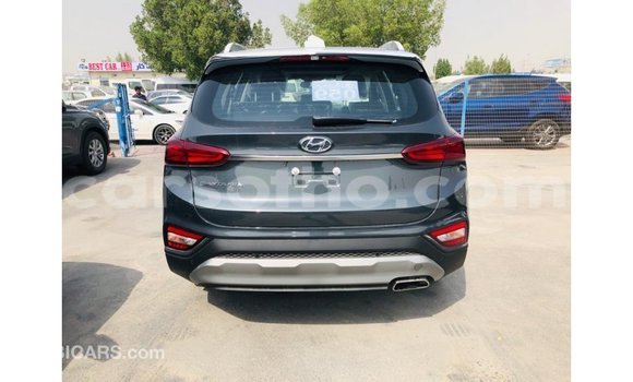 Sayi Imported Hyundai Santa Fe Green Mota in Import - Dubai a Maseru Sayi Imported Hyundai Santa Fe Green Mota in Import - Dubai a Maseru