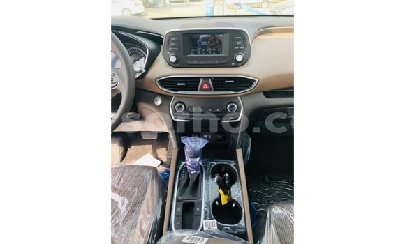 Sayi Imported Hyundai Santa Fe Green Mota in Import - Dubai a Maseru Sayi Imported Hyundai Santa Fe Green Mota in Import - Dubai a Maseru