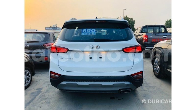 Big with watermark hyundai santa fe maseru import dubai 19411