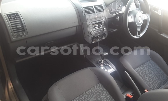 Sayi Na hannu Volkswagen Polo Brown Mota in Thaba–Tseka a Mafeteng Sayi Na hannu Volkswagen Polo Brown Mota in Thaba–Tseka a Mafeteng