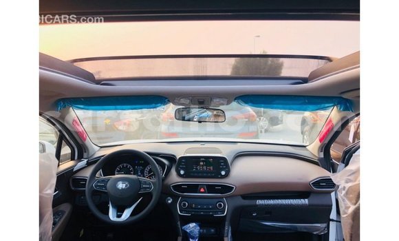 Acheter Import Voiture Hyundai Santa Fe Blanc à Import - Dubai, Maseru Acheter Import Voiture Hyundai Santa Fe Blanc à Import - Dubai, Maseru