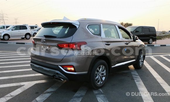 Sayi Imported Hyundai Santa Fe Brown Mota in Import - Dubai a Maseru Sayi Imported Hyundai Santa Fe Brown Mota in Import - Dubai a Maseru