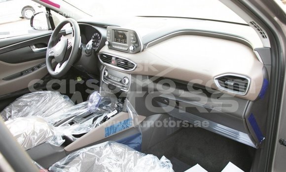 Sayi Imported Hyundai Santa Fe Brown Mota in Import - Dubai a Maseru Sayi Imported Hyundai Santa Fe Brown Mota in Import - Dubai a Maseru