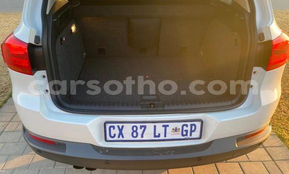 Acheter Occasion Voiture Volkswagen Tiguan Blanc à Maseru, Maseru Acheter Occasion Voiture Volkswagen Tiguan Blanc à Maseru, Maseru