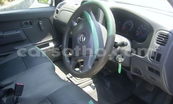 اشتري مستعمل Nissan NP 300 White سيارة في Maseru في Maseru اشتري مستعمل Nissan NP 300 White سيارة في Maseru في Maseru