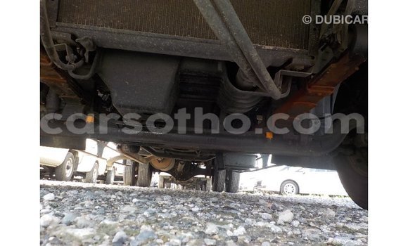 Acheter Import Voiture Isuzu Rodeo Blanc à Import - Dubai, Maseru Acheter Import Voiture Isuzu Rodeo Blanc à Import - Dubai, Maseru