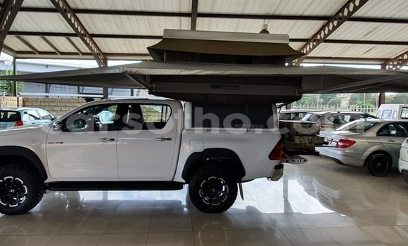 Buy Used Toyota Hilux White Car in Maseru in Maseru Buy Used Toyota Hilux White Car in Maseru in Maseru