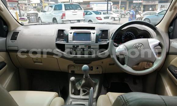 Buy Used Toyota Fortuner White Car in Butha–Buthe in Thaba-Tseka Buy Used Toyota Fortuner White Car in Butha–Buthe in Thaba-Tseka