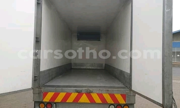 Buy Used DAF CF White Truck in Butha Buthe in Butha-Buthe Buy Used DAF CF White Truck in Butha Buthe in Butha-Buthe