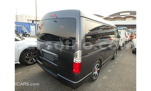 اشتري Imported Toyota Hiace Other سيارة في Import - Dubai في Maseru اشتري Imported Toyota Hiace Other سيارة في Import - Dubai في Maseru