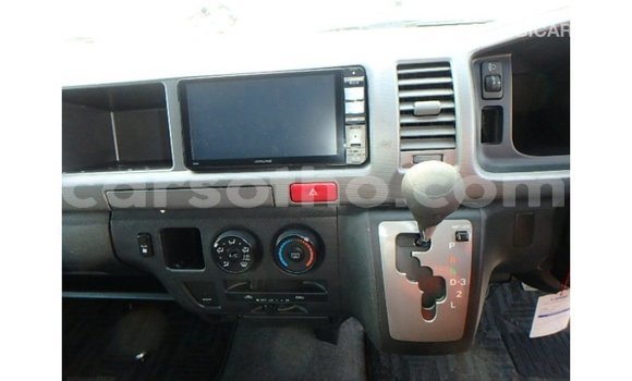 اشتري Imported Toyota Hiace Other سيارة في Import - Dubai في Maseru اشتري Imported Toyota Hiace Other سيارة في Import - Dubai في Maseru