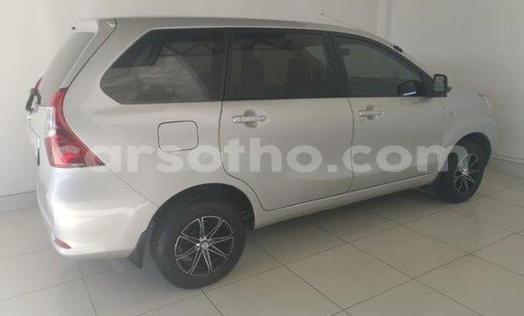 Sayi Na hannu Toyota Avanza Silver Mota in Maseru a Maseru Sayi Na hannu Toyota Avanza Silver Mota in Maseru a Maseru
