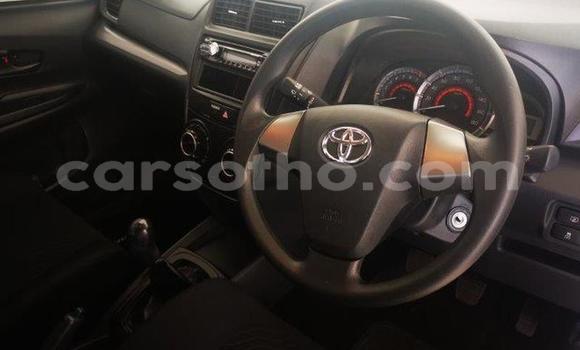 Sayi Na hannu Toyota Avanza Silver Mota in Maseru a Maseru Sayi Na hannu Toyota Avanza Silver Mota in Maseru a Maseru