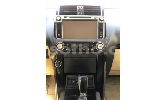 Sayi Imported Toyota Prado White Mota in Import - Dubai a Maseru Sayi Imported Toyota Prado White Mota in Import - Dubai a Maseru