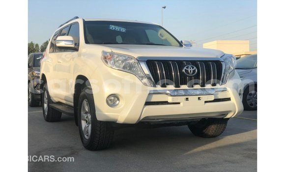 Sayi Imported Toyota Prado White Mota in Import - Dubai a Maseru Sayi Imported Toyota Prado White Mota in Import - Dubai a Maseru