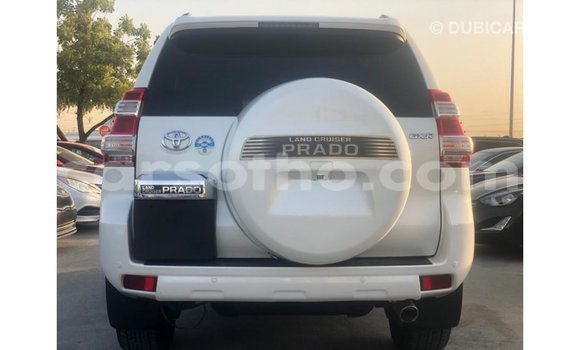 Sayi Imported Toyota Prado White Mota in Import - Dubai a Maseru Sayi Imported Toyota Prado White Mota in Import - Dubai a Maseru