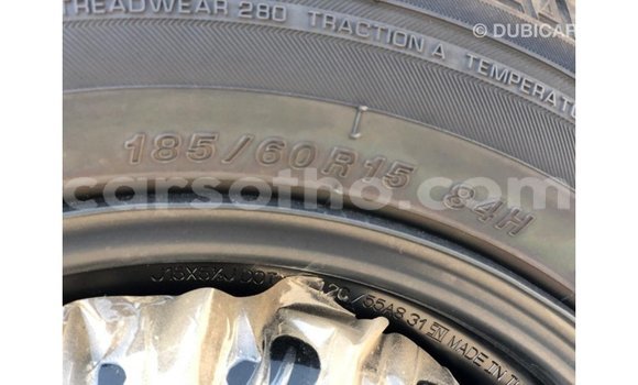 Acheter Import Voiture Toyota Yaris Autre à Import - Dubai, Maseru Acheter Import Voiture Toyota Yaris Autre à Import - Dubai, Maseru