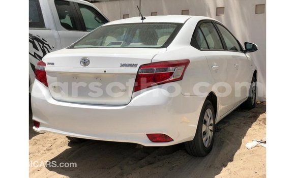 Sayi Imported Toyota Yaris White Mota in Import - Dubai a Maseru Sayi Imported Toyota Yaris White Mota in Import - Dubai a Maseru