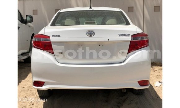 Sayi Imported Toyota Yaris White Mota in Import - Dubai a Maseru Sayi Imported Toyota Yaris White Mota in Import - Dubai a Maseru