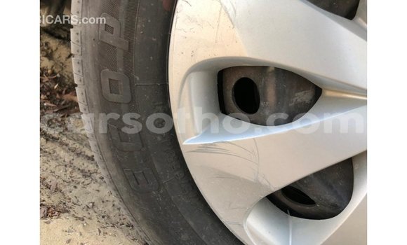 Sayi Imported Toyota Yaris White Mota in Import - Dubai a Maseru Sayi Imported Toyota Yaris White Mota in Import - Dubai a Maseru