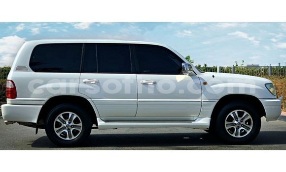Sayi Imported Lexus LX White Mota in Import - Dubai a Maseru Sayi Imported Lexus LX White Mota in Import - Dubai a Maseru