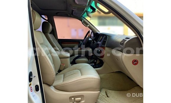 Sayi Imported Lexus LX White Mota in Import - Dubai a Maseru Sayi Imported Lexus LX White Mota in Import - Dubai a Maseru