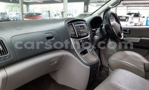 اشتري مستعمل Hyundai H1 White سيارة في Mafeteng في Mafeteng اشتري مستعمل Hyundai H1 White سيارة في Mafeteng في Mafeteng