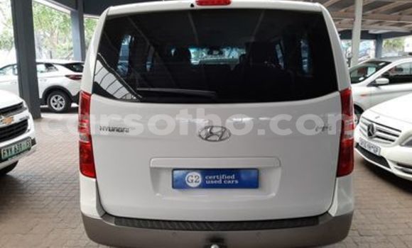 اشتري مستعمل Hyundai H1 White سيارة في Mafeteng في Mafeteng اشتري مستعمل Hyundai H1 White سيارة في Mafeteng في Mafeteng