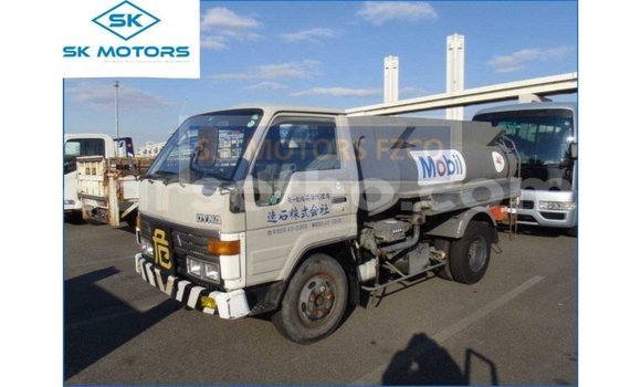 اشتري Imported Toyota Dyna Other سيارة في Import - Dubai في Maseru اشتري Imported Toyota Dyna Other سيارة في Import - Dubai في Maseru