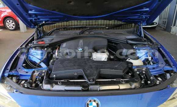 Acheter Occasion Voiture BMW 3–Series Bleu à Butha–Buthe, Thaba-Tseka Acheter Occasion Voiture BMW 3–Series Bleu à Butha–Buthe, Thaba-Tseka