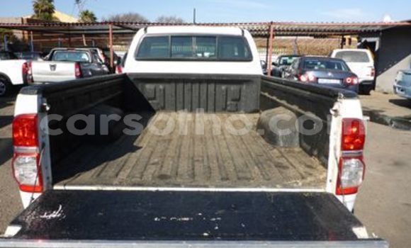 اشتري مستعمل Toyota Hilux White سيارة في Mafeteng في Mafeteng اشتري مستعمل Toyota Hilux White سيارة في Mafeteng في Mafeteng