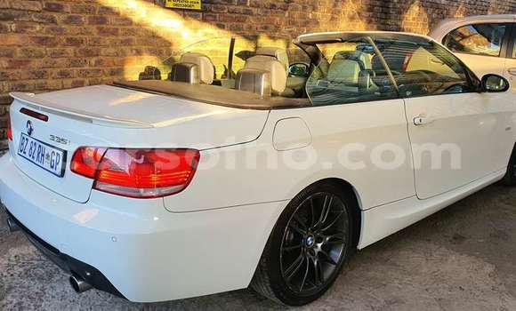 Buy Used BMW 3–Series White Car in Butha Buthe in Butha-Buthe Buy Used BMW 3–Series White Car in Butha Buthe in Butha-Buthe