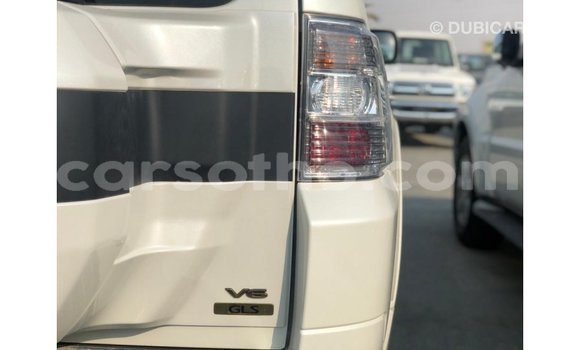 Sayi Imported Mitsubishi Pajero Black Mota in Import - Dubai a Maseru Sayi Imported Mitsubishi Pajero Black Mota in Import - Dubai a Maseru
