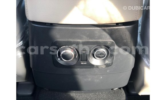 Sayi Imported Mitsubishi Pajero Black Mota in Import - Dubai a Maseru Sayi Imported Mitsubishi Pajero Black Mota in Import - Dubai a Maseru