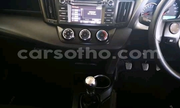 Acheter Occasion Voiture Toyota RAV4 Rouge à Maseru, Maseru Acheter Occasion Voiture Toyota RAV4 Rouge à Maseru, Maseru