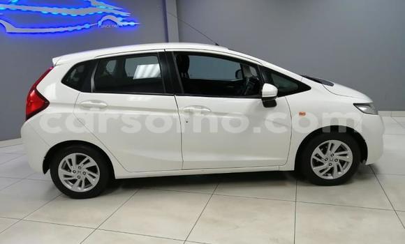 Acheter Occasion Voiture Honda Jazz Blanc à Maseru, Maseru Acheter Occasion Voiture Honda Jazz Blanc à Maseru, Maseru